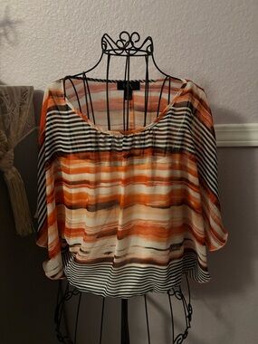 Women’s Striped Orange and Black Women's Blouse With White Tank Top Size Small